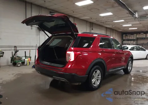 2020 Ford Explorer Xlt z USA, uszkodzony, nr VIN 1FMSK8DH5LGA31575